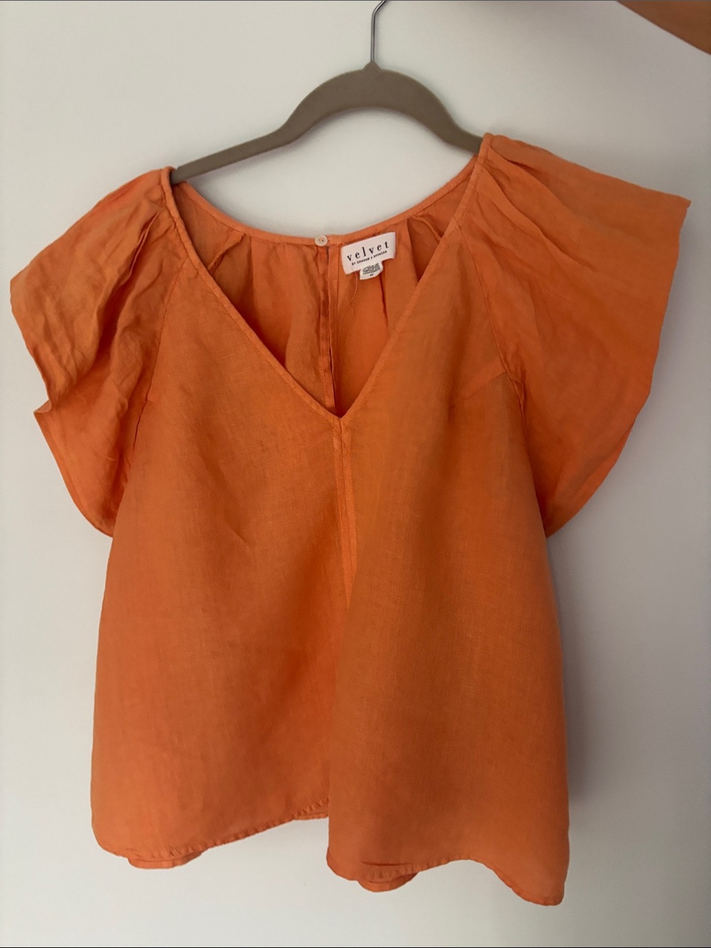 Velvet by Graham and Spencer 100% linen top